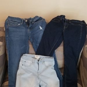 Lot of 3 jeans size 0 1 Mudd SO skinny crop